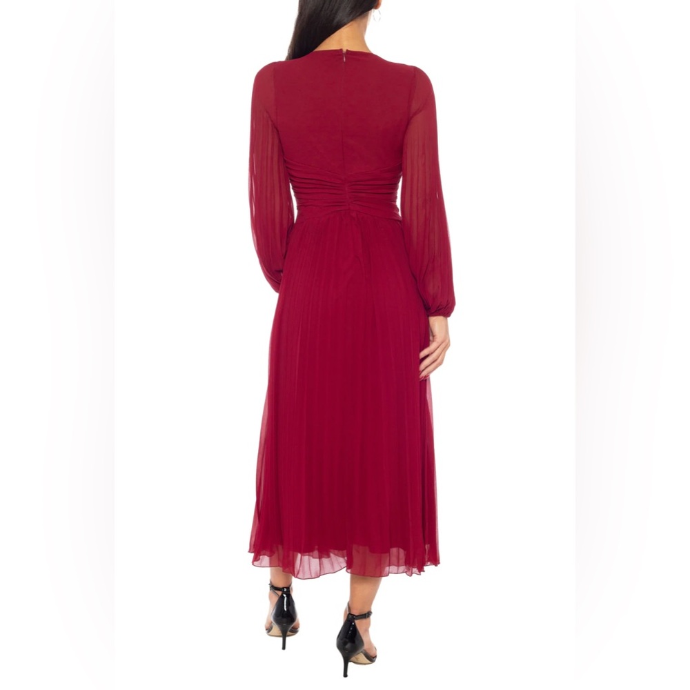 MARINA - Picture 3 of 8